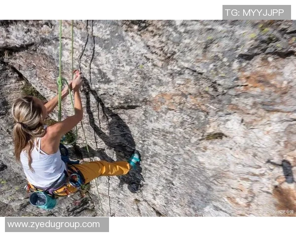 成都攀岩队耐力训练揭秘：挑战极限与坚持的完美结合