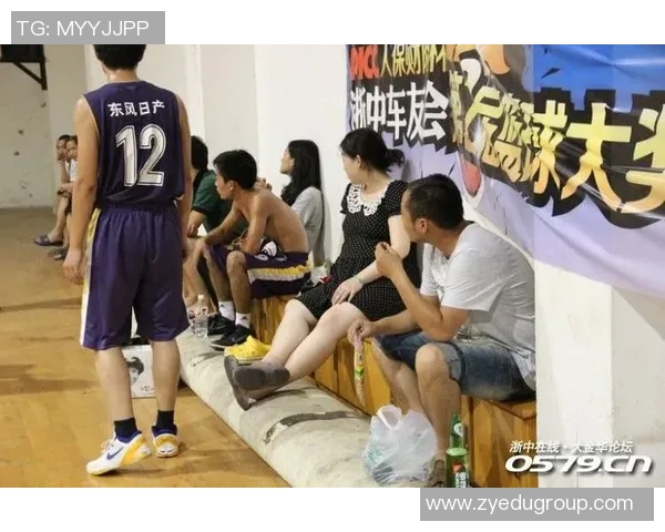 武汉篮球队与杭州篮球队的耐力较量赛后分析与总结