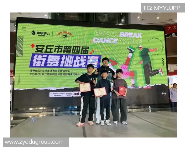 武汉街舞队在世界街舞大赛中以100分稳居积分榜首位 武汉街舞队在世界街舞大赛中以100分稳居积分榜首位