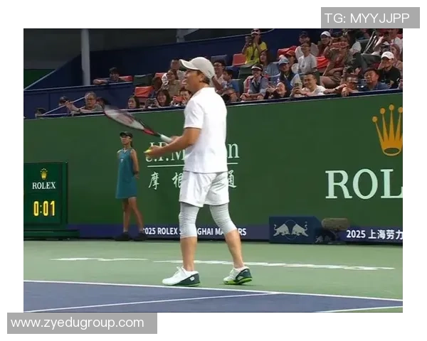 上海网球队在世界杯中的团队协作表现分析与启示