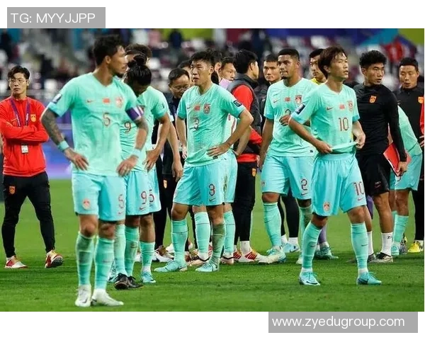 中国队战胜卡塔尔2比0首发阵容解析与比赛亮点回顾