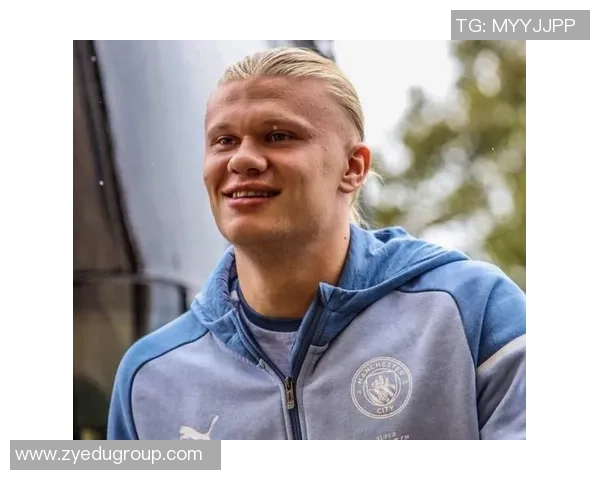 哈兰德:从天才少年到足球巨星的传奇之路与未来展望 哈兰德:从天才少年到足球巨星的传奇之路与未来展望